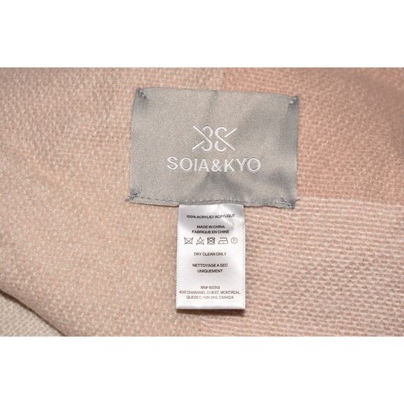 SOIA & KYO $295 Yadira Woven Scarfigan Shawl Poncho Ruana OS One Size - Picture 3 of 3